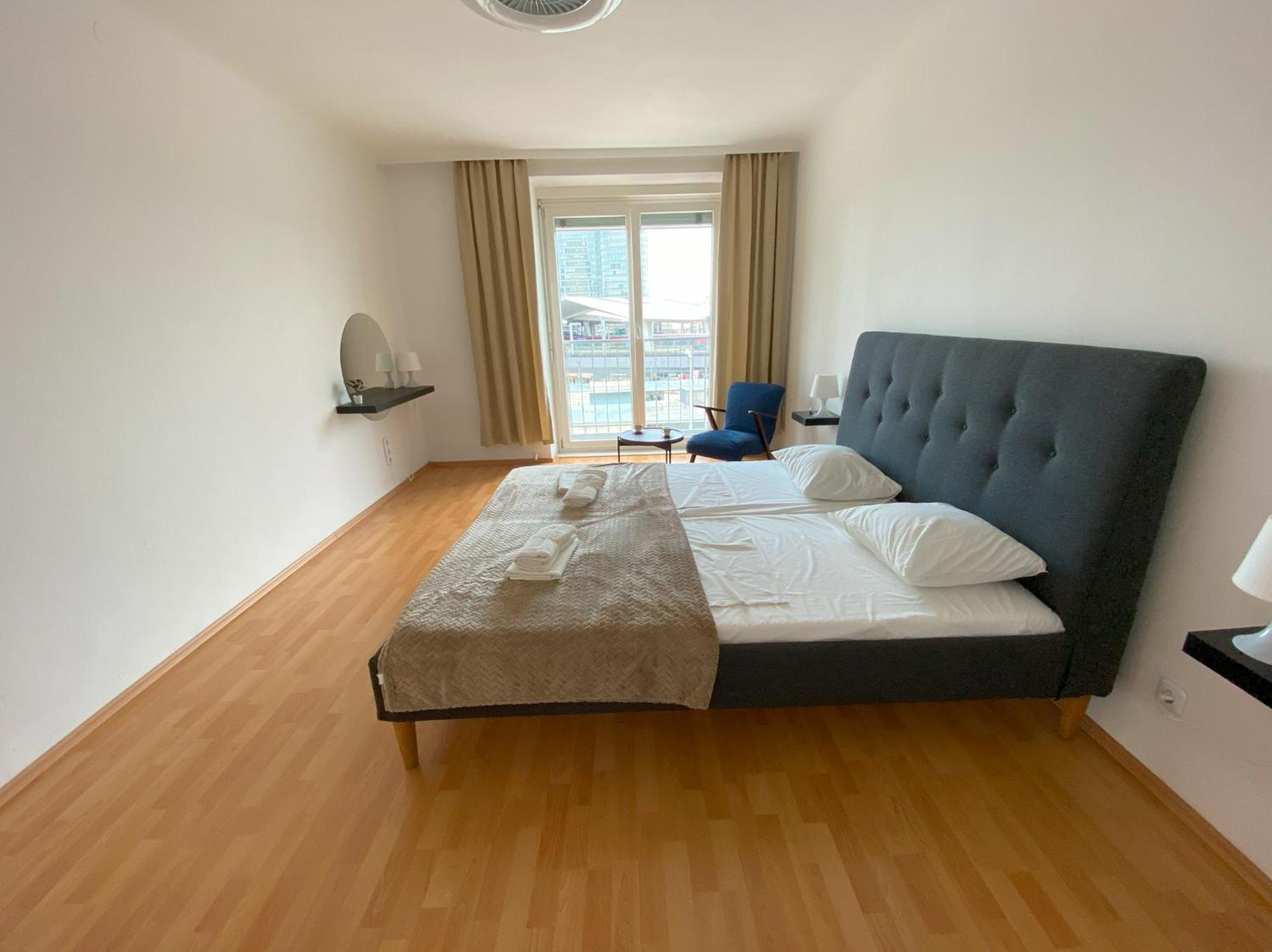 Anzotika Central Apartment, Vienna Exterior photo